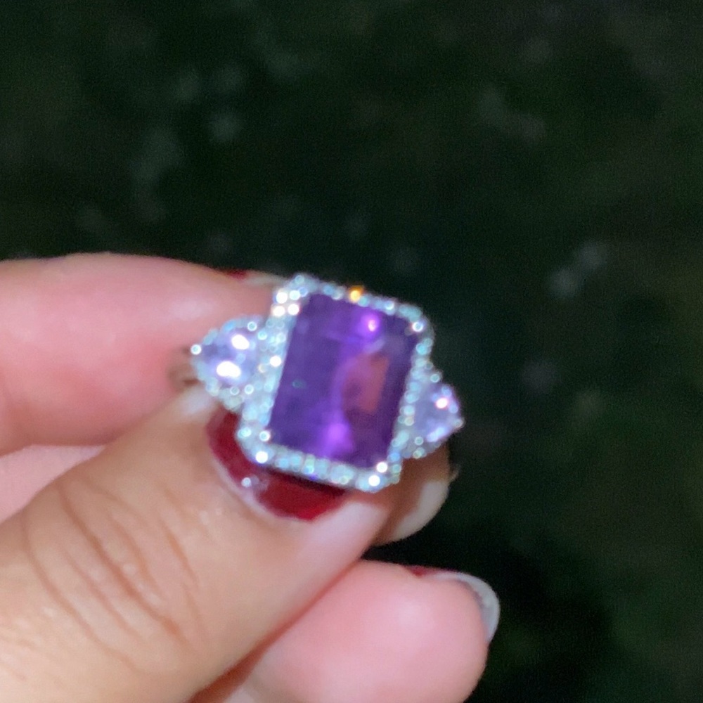 14K White Gold Diamonds and amethyst size 6.75